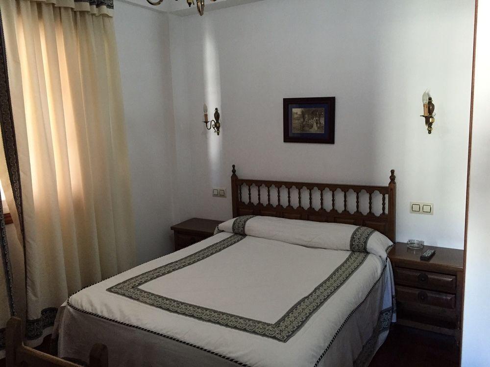 As Areas I Hotel Viveiro Luaran gambar