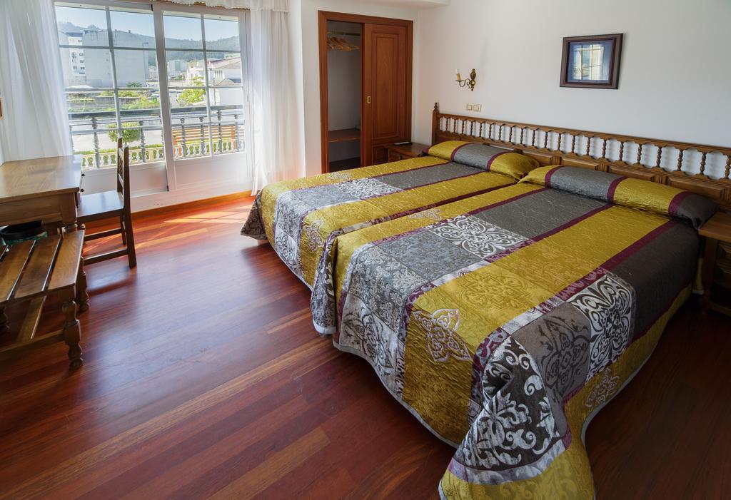 As Areas I Hotel Viveiro Luaran gambar