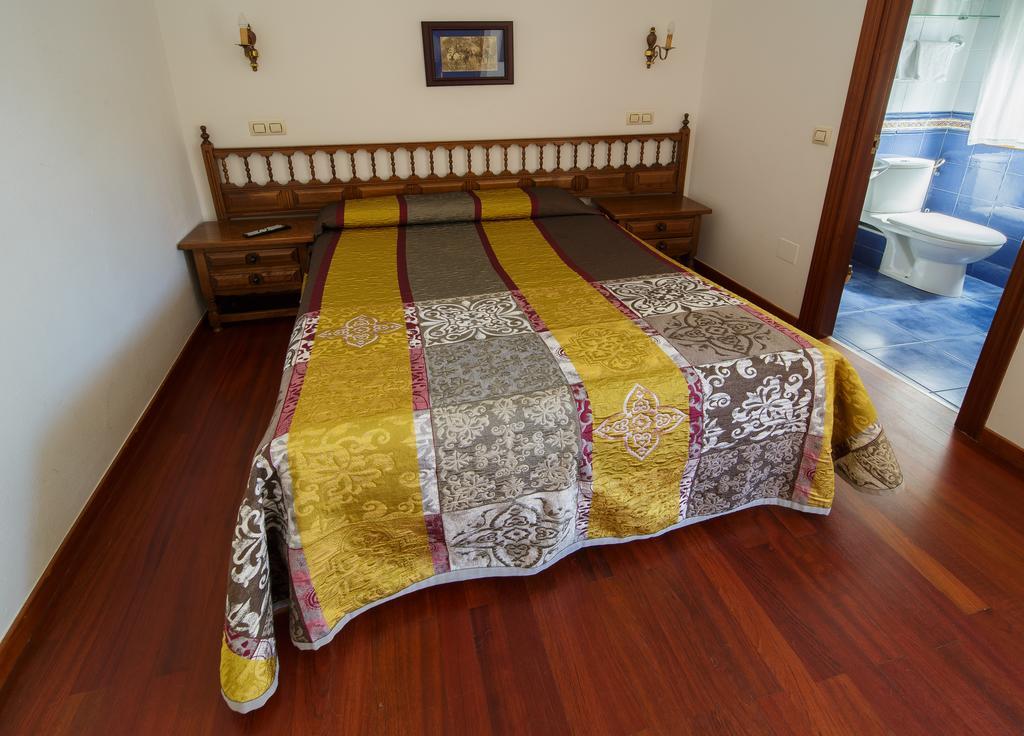 As Areas I Hotel Viveiro Luaran gambar